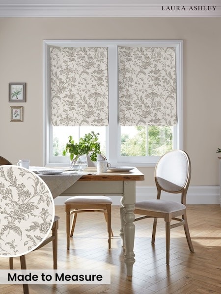 Lloyd Made To Measure Roman Blinds
