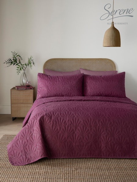 Serene Cavali Pinsonic Bedspread