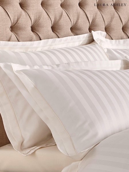 Laura Ashley Set of 2 Cream Shalford 400 Thread Count 100% Cotton Pillowcases (436108) | £25