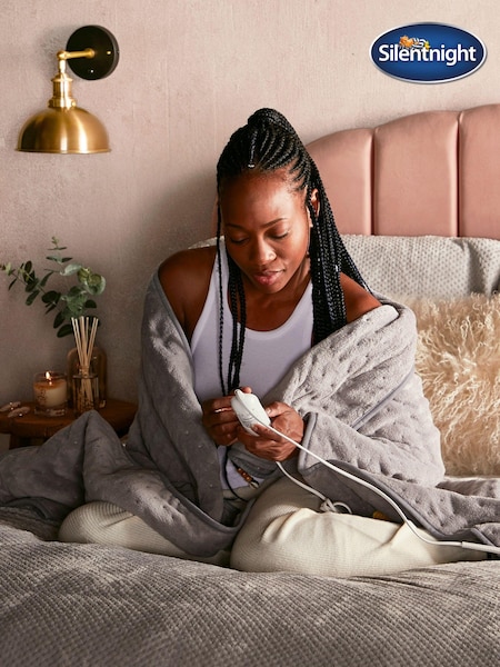 Silentnight Grey Teddy Luxury Heated Supersoft Fleece Blanket Throw (458280) | £50