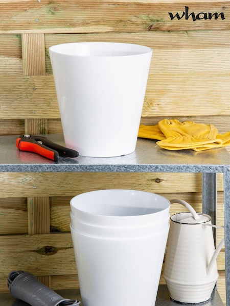 Wham Set of 4 White Garden Studio 18cm Round Plastic Planters (463796) | £16