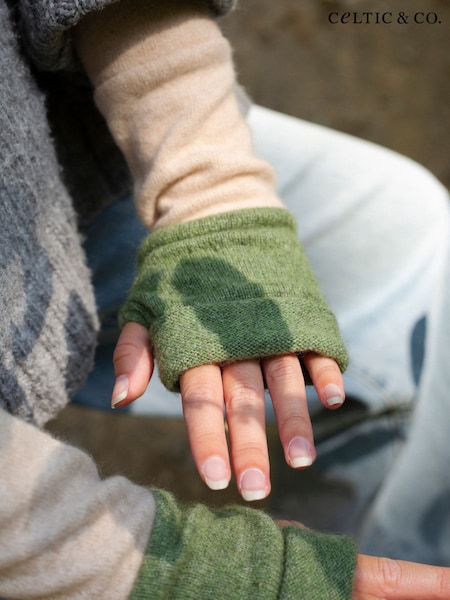 Green - Celtic & Co. Cashmere Fingerless Center Split Gloves