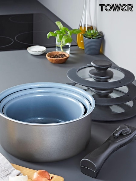 Tower 7 Piece Black Cookware Set (489300) | £65