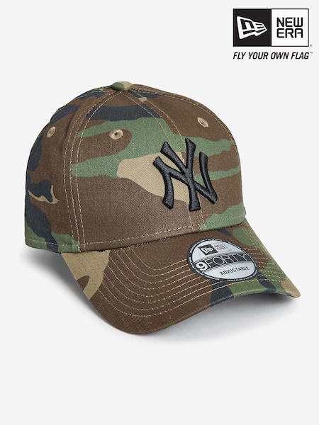 New Era New York Yankees Essential 9FORTY Cap (506391) | £25