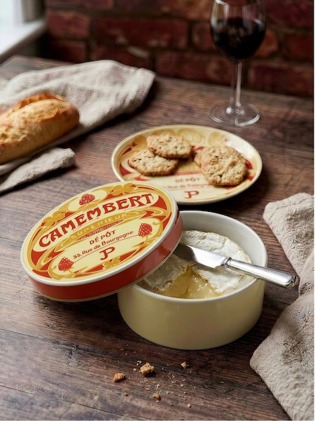 Bia International Vintage Camembert Baker