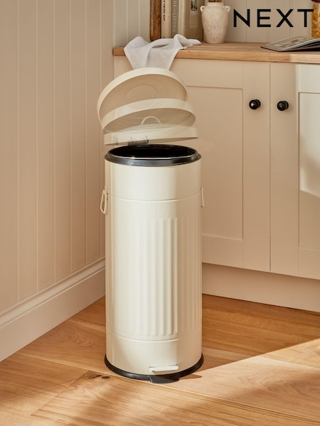 Cream 30L Vintage Ribbed Soft Close Bin (549279) | £68