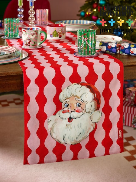 Eleanor Bowmer Christmas Santa Cotton 40x250cm Table Runner