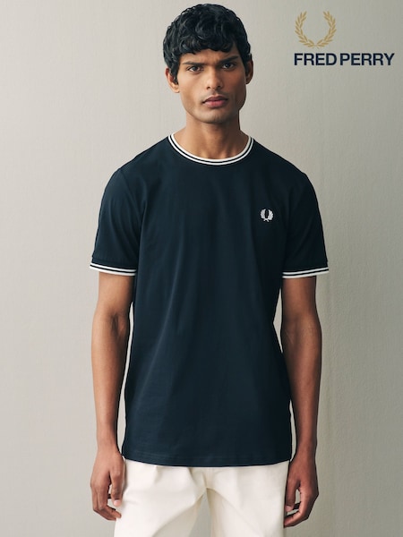 Fred Perry Twin Tipped Logo T-Shirt (562412) | £50