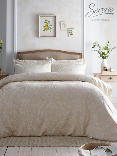 Appletree Gold Elysia Duvet Cover Set (568519) | £60 - £80