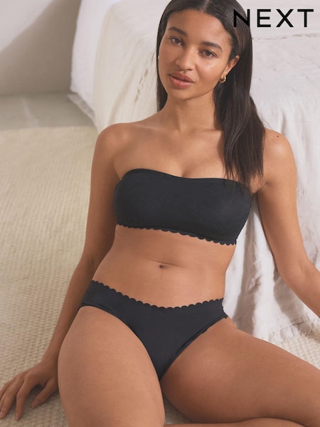 Black All-Over Lace Scallop Edge Bandeau Bra (572143) | £16