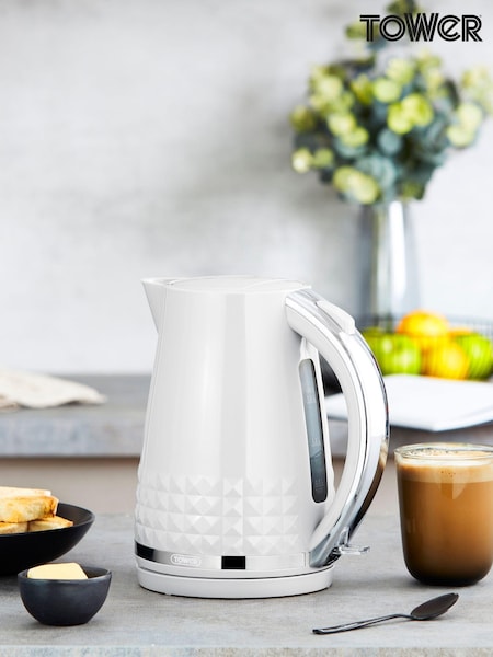 Tower White Solitaire 1.5L 3KW Kettle (585507) | £30