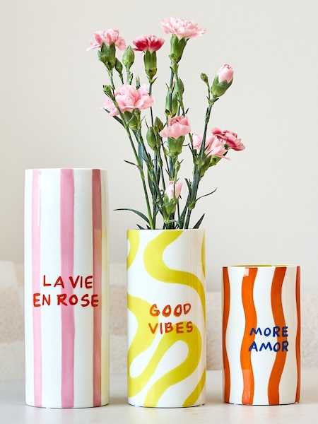Que Rico Antoñita More Amor Vase