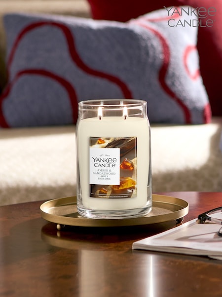 Yankee Candle Signature Medium Jar Candle