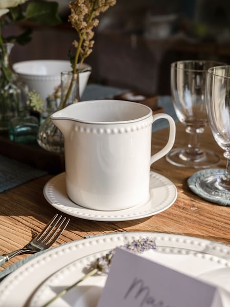 Mary Berry White Signature Gravy Boat And Saucer (618285) | £22