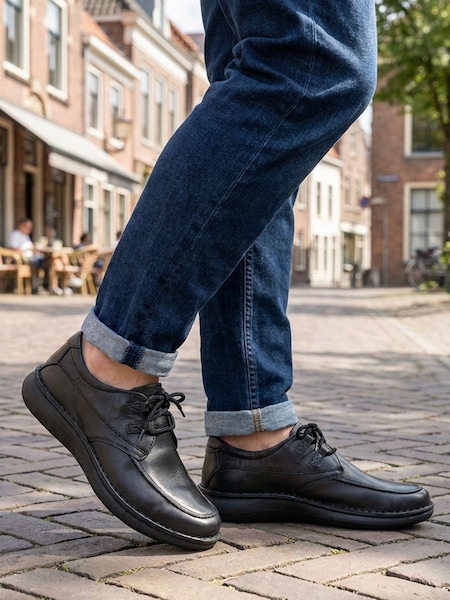 Black - Regular Pavers Wide Fit Leather Casual Lace Up Shoes