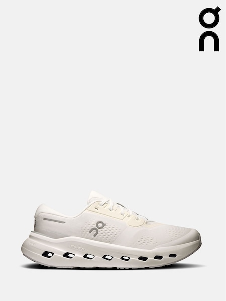 White - Regular On Cloudrunner 3 Running Trainers