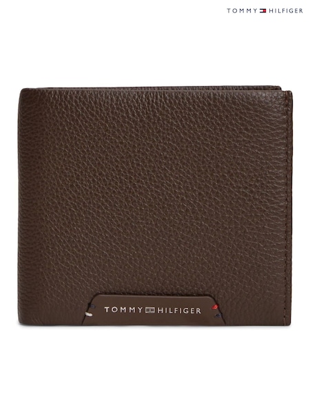 Brown - Regular Tommy Hilfiger Corporate Leather Bifold Card And Coin Wallet