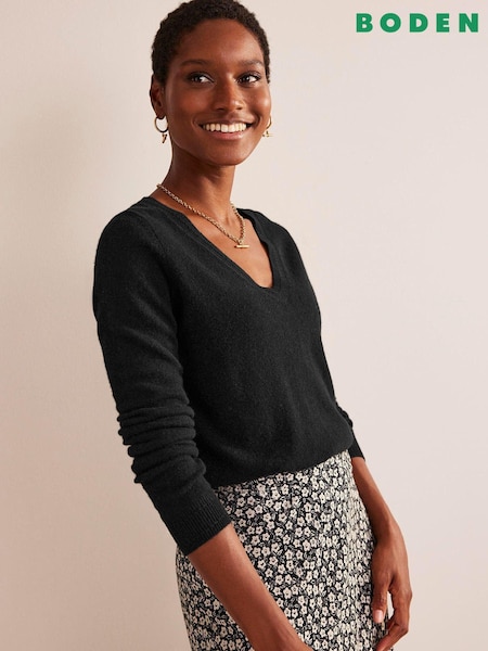 Boden Black Eva Cashmere V-Neck Jumper (658530) | £130