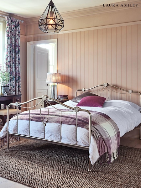 Laura Ashley Plaster Pink Chalford Wood Panelling 10M Wallpaper (661580) | £48