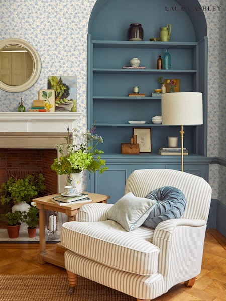 Laura Ashley Pale Seaspray Blue Misterton Trail 10M Wallpaper (661767) | £48