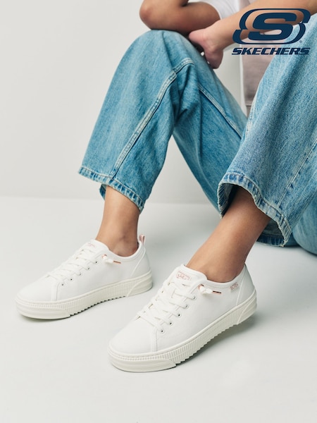 Skechers Cream Bobs Copa Trainers (672146) | £54