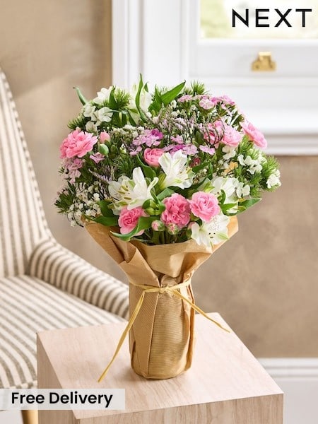 Pastel Posy Arrangement In Glass Jar