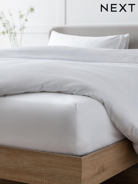 White Collection Luxe 400 Thread Count 100% Egyptian Deep Fitted Cotton Sateen Sheet (672781) | £25 - £40