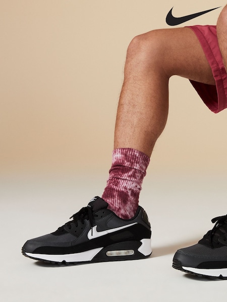 Nike Black/White Air Max 90 Trainers (677813) | £145