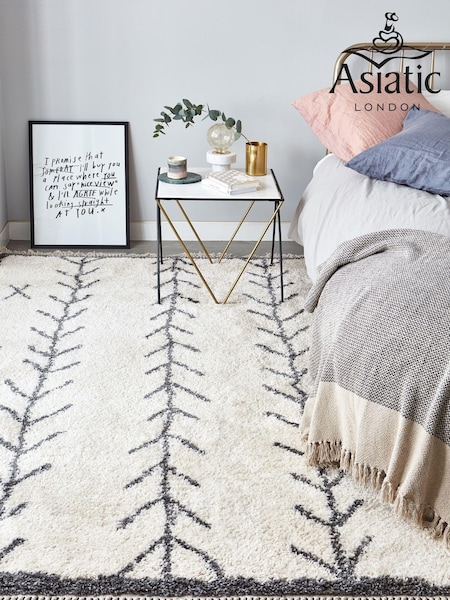 Asiatic Rugs Cream Rocco Arrow Rug (707930) | £137 - £389