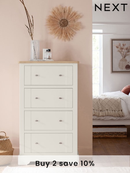 Chalk White Hampton Painted Oak Collection 4 Drawer Chest Of Drawers (722590) | £750