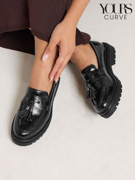 Black - Yours Curve Tassel Cleated Casual Loafers In Wide E Fit
