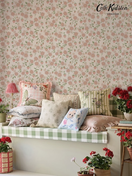 Cath Kidston Strawberry 10m Wallpaper