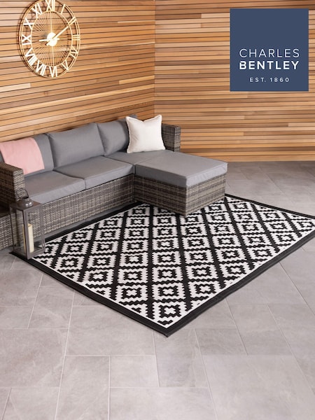 Charles Bentley Black Diamond Waterproof Garden Rug 230x160cm (862562) | £30
