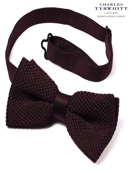 Charles Tyrwhitt Red Classic Knitted Ready-Tied Bow Tie (872504) | £35