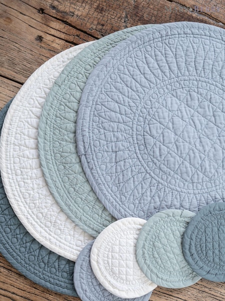 Mary Berry Green Signature Cotton Pistachio 100% Cotton Placemat (911363) | £10