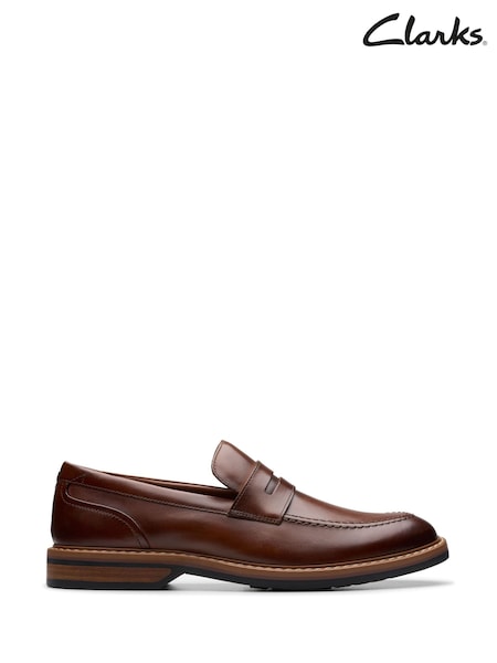 Clarks Brown Aldwin Step Loafers (955002) | £80
