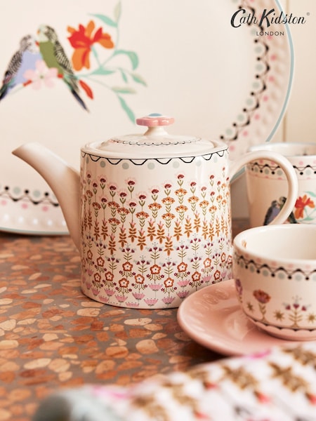 Cath Kidston Cream Painted Table Teapot 1L (960501) | £35