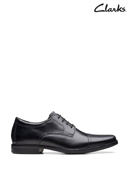 Clarks Black Standard Fit (G) Leather Howard Cap Shoes (A34861) | £70