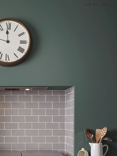 Laura Ashley Fern Green 2.5 Litre Kitchen And Bathroom Paint (A40006) | £46
