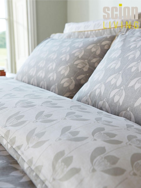 Scion Grey Snow Drop 100% Cotton Oxford Pillowcase (A40601) | £12