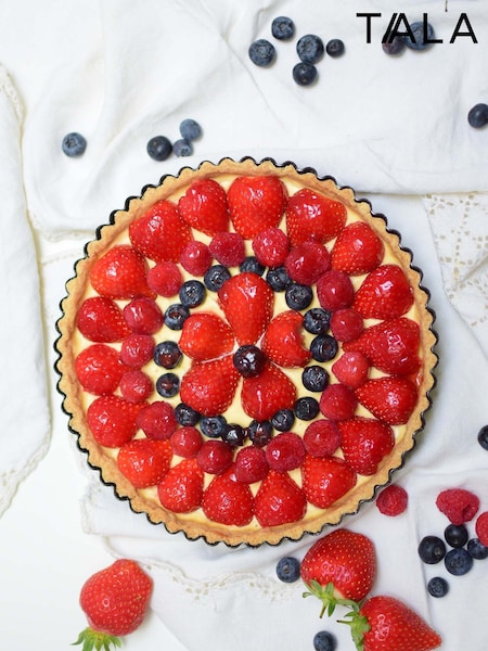 Tala Black Performance Set of 2 Large Tart Tin Set (A65879) | £30