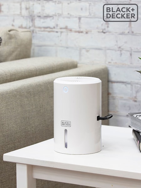 Black & Decker White 900ml Compact Dehumidifier (A96137) | £45