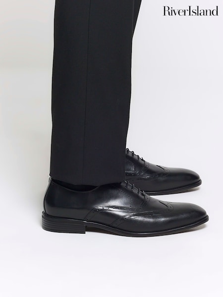 River Island Black Lace up Brogue Derby Shoes (AA3767) | £45