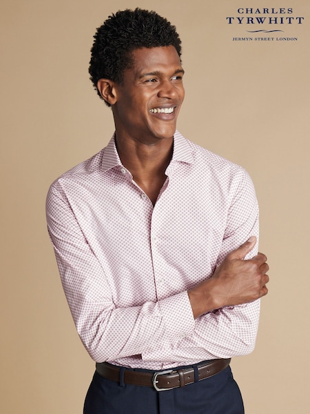 Charles Tyrwhitt Red Slim Fit Non-iron Medallion Print 100% Cotton Shirt (AA3966) | £70