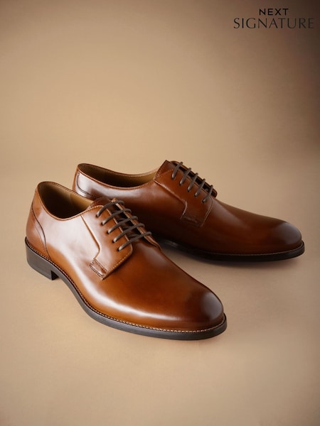 Tan Brown Standard Fit Signature Leather Sole Derby Shoes (AA9477) | £99
