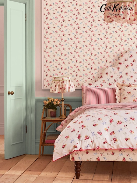 Cath Kidston Cream Rose And Bows 10M Wallpaper (AB3310) | £42