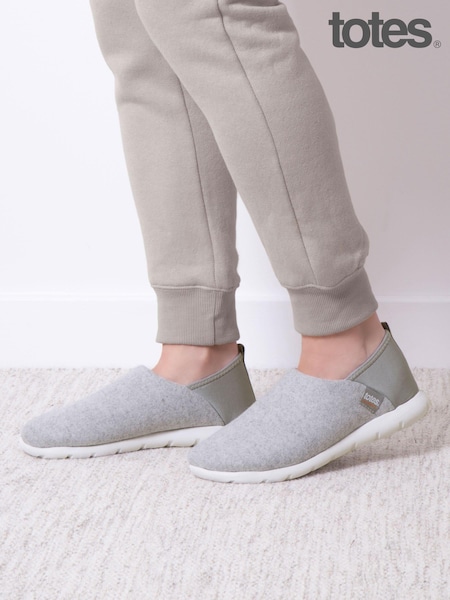 Totes Grey Ladies Isotoner Felt Isoflex Slippers (AB7410) | £40