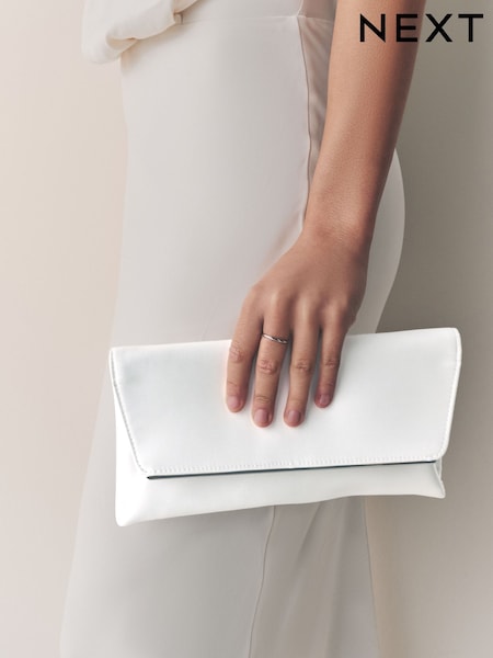 White Clutch Bag With Detachable Chain (AB7752) | £18