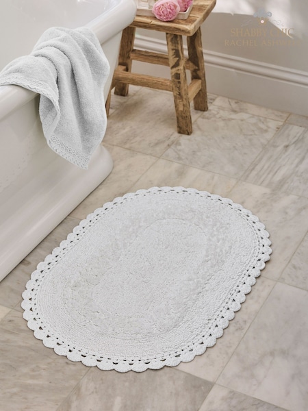Shabby Chic by Rachel Ashwell® White Oval Crochet 100% Cotton Bath Mat (AC3356) | £22
