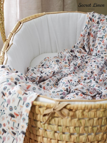 Secret Linen Store Molly Meadow Large Muslin (AC7878) | £39